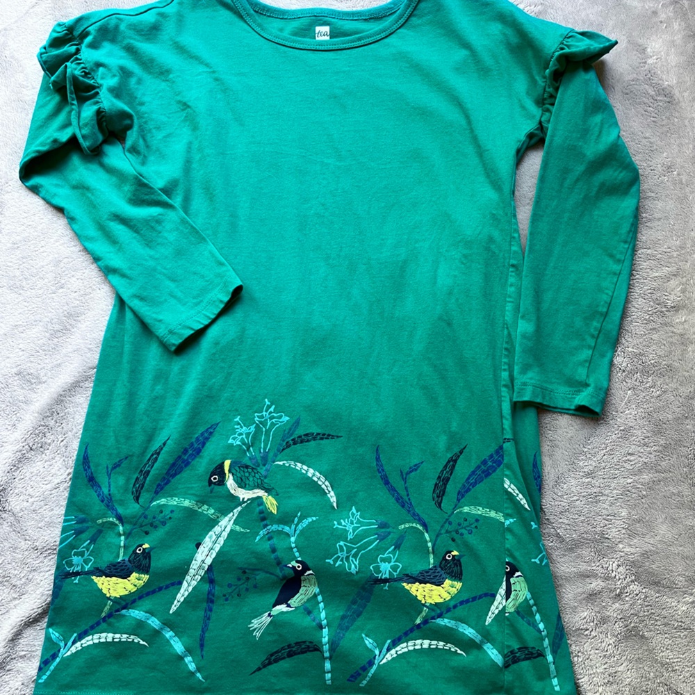 Tea Collection dress with bird and floral accents. NWOT Size 8